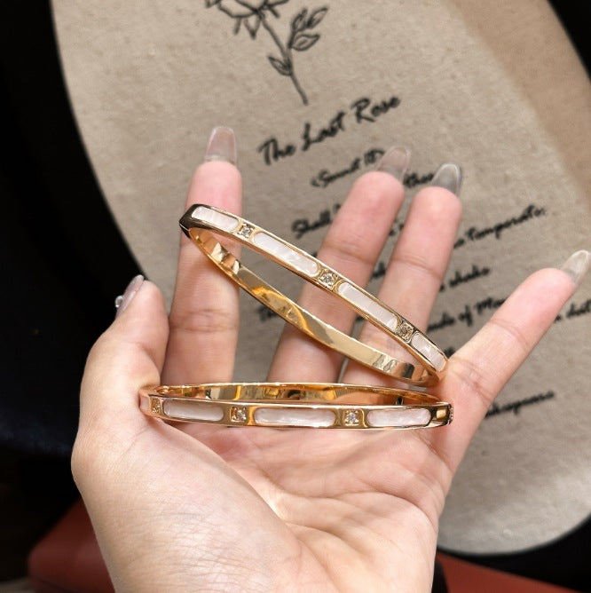 Luxury Brushed Pavé Bracelets – 58 Styles, Champagne Gold