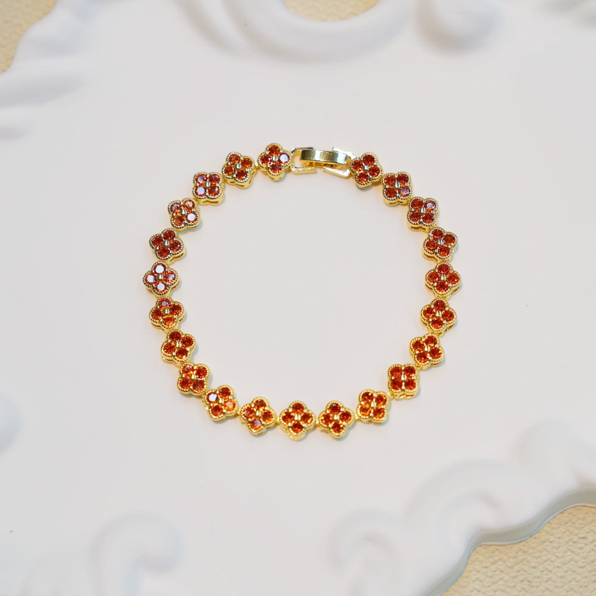 Four‑Leaf Clover Bracelet – 12 Gold Tone Designs