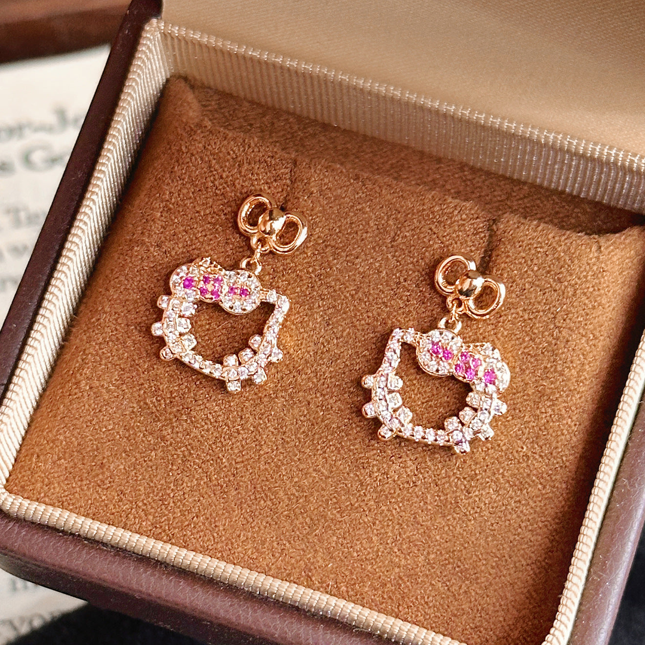 Kitty Cat Pavé Set – Sparkling Choker, Bracelet & Stud Earrings in Gold