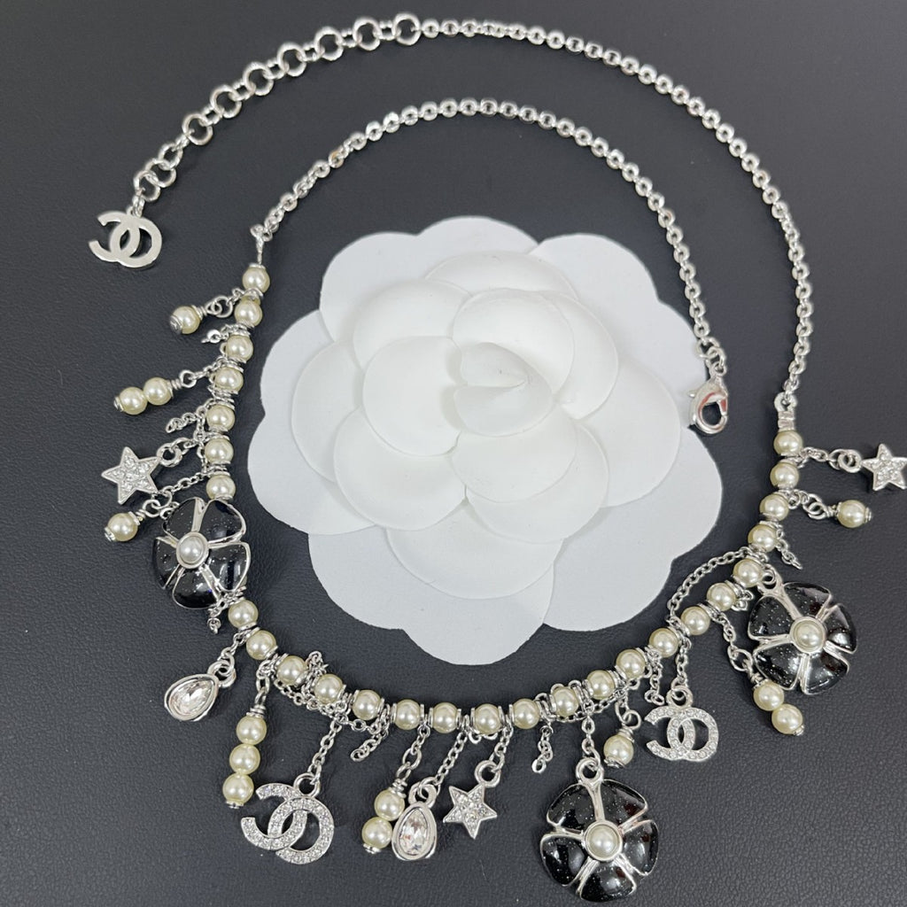 Camellia Tassel Necklace – Pearl & Flower Long Pendant in Pink or Black