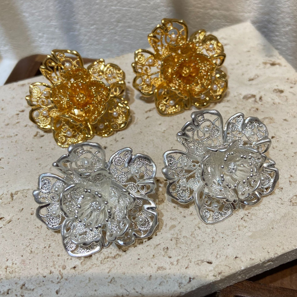 Lace Flower Pearl Earrings – 5‑Layer Gold Plated, Gold or Silver