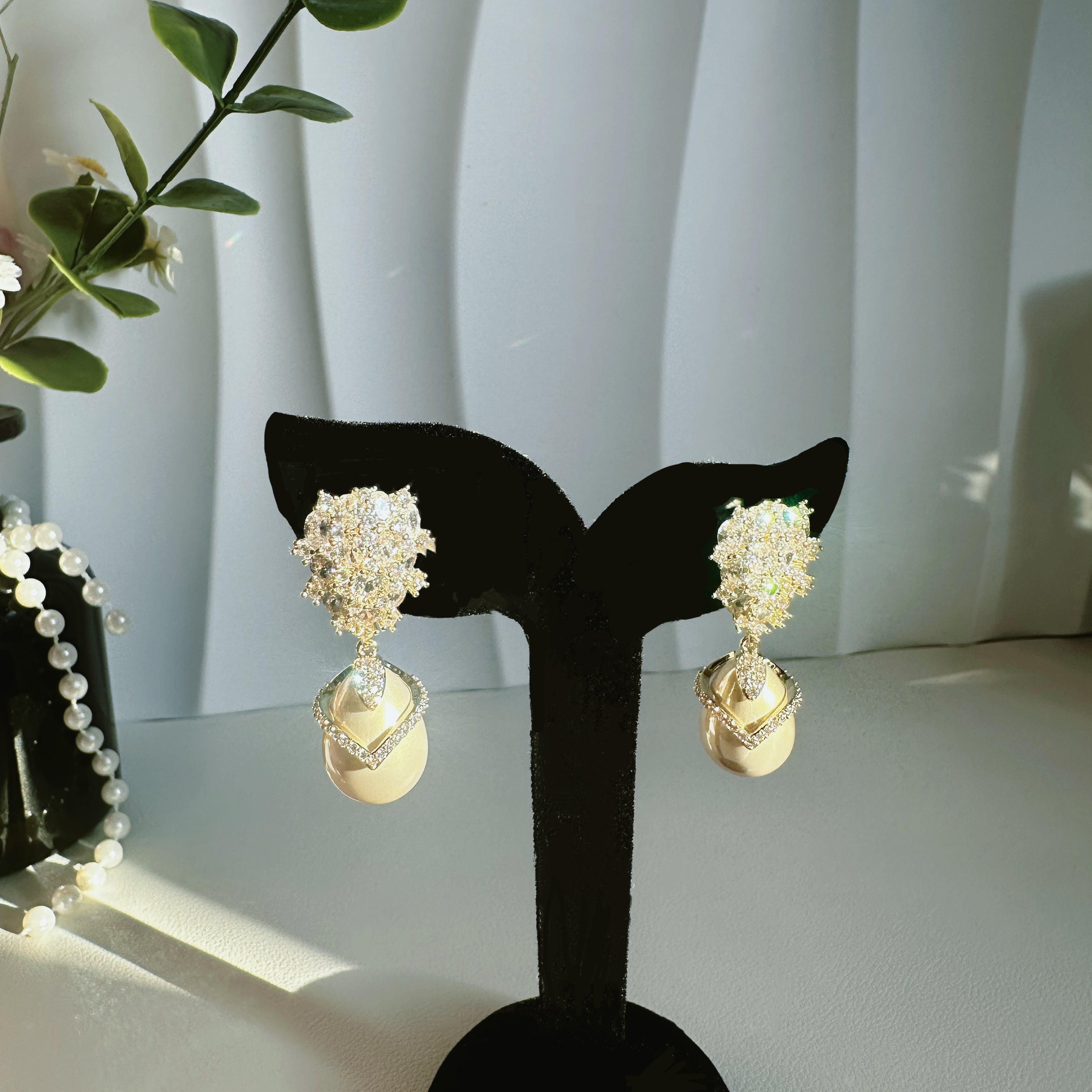 The Champagne Whisper Earrings - Baroque Pearl & Zirconia Décolleté - Pale Luna Jewelry