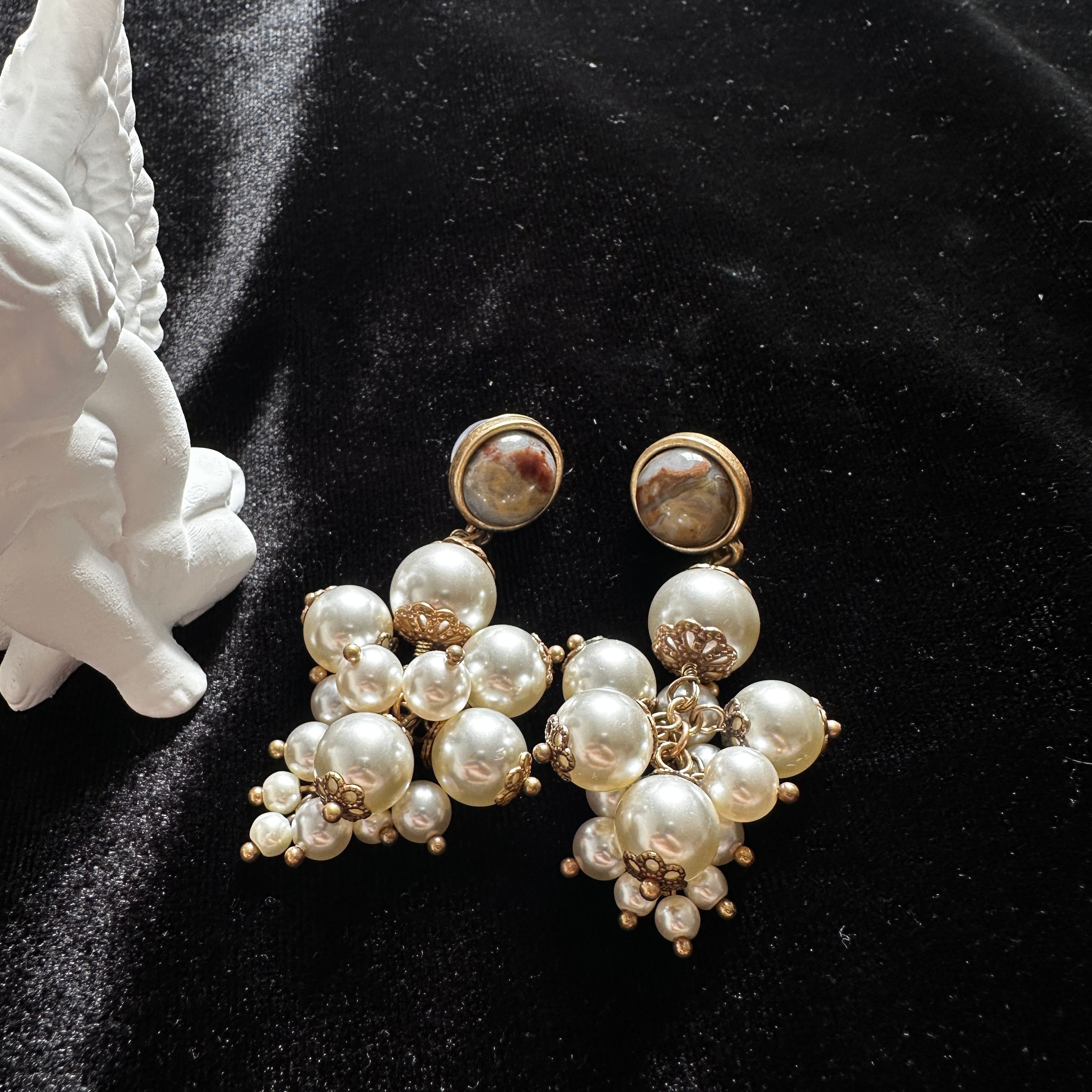 Vintage Grape Pearl Earrings - 10cm Long Drop Earrings with Baroque Pearls | 1920s Inspired Jewelry - Pale Luna Jewelry