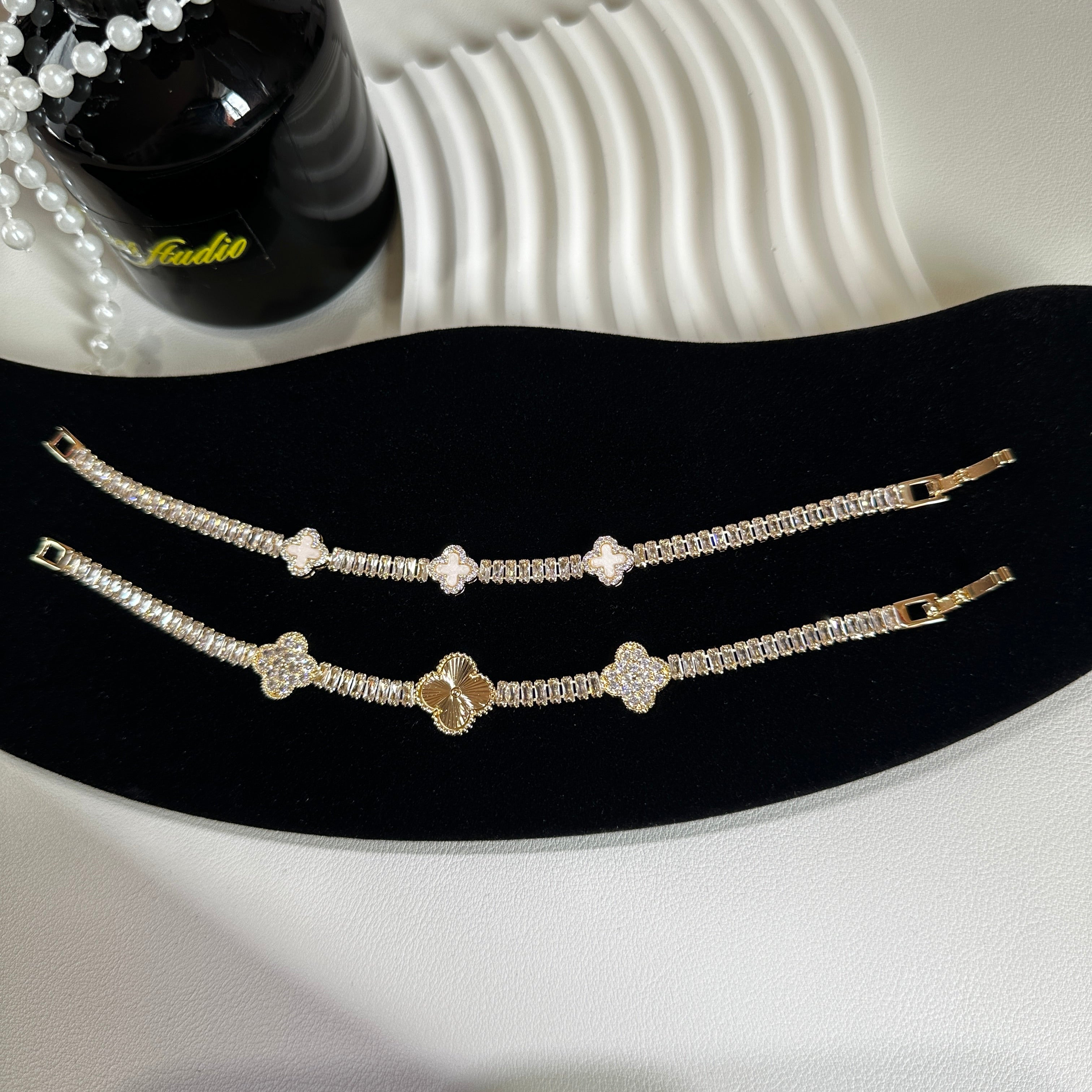 Gold Clover Bracelet - 18.5cm Four Leaf Clover Zirconia Bracelet | Luck & Protection Jewelry - Pale Luna Jewelry