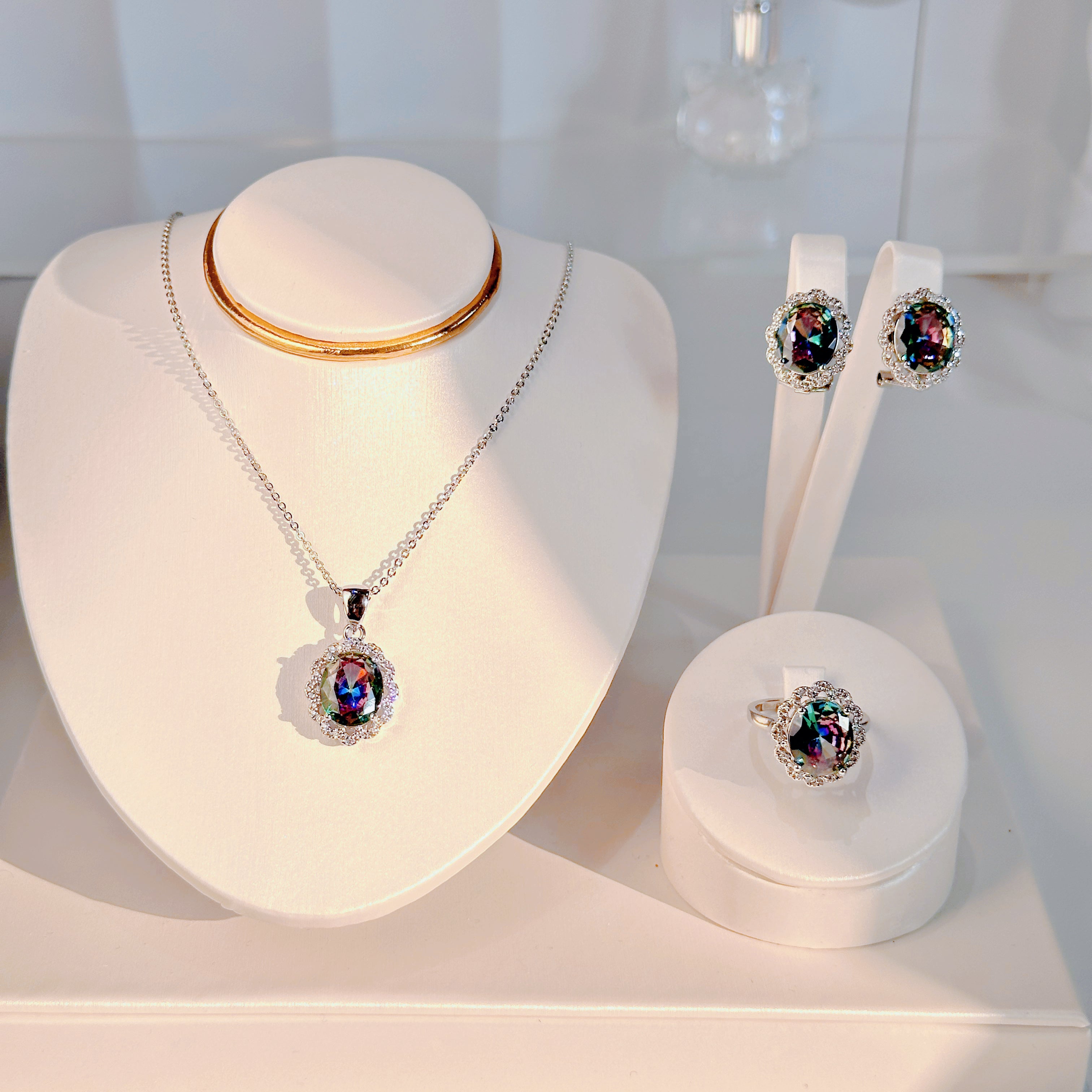 3-Piece Minimalist Jewelry Set - Dainty Gold Necklace, Earrings & Ring Gift Boxed