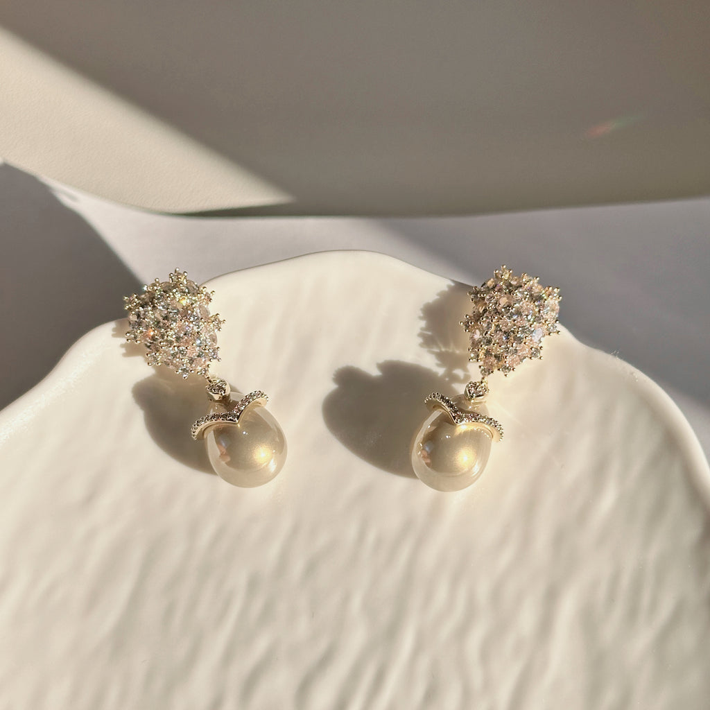 The Champagne Whisper Earrings - Baroque Pearl & Zirconia Décolleté - Pale Luna Jewelry